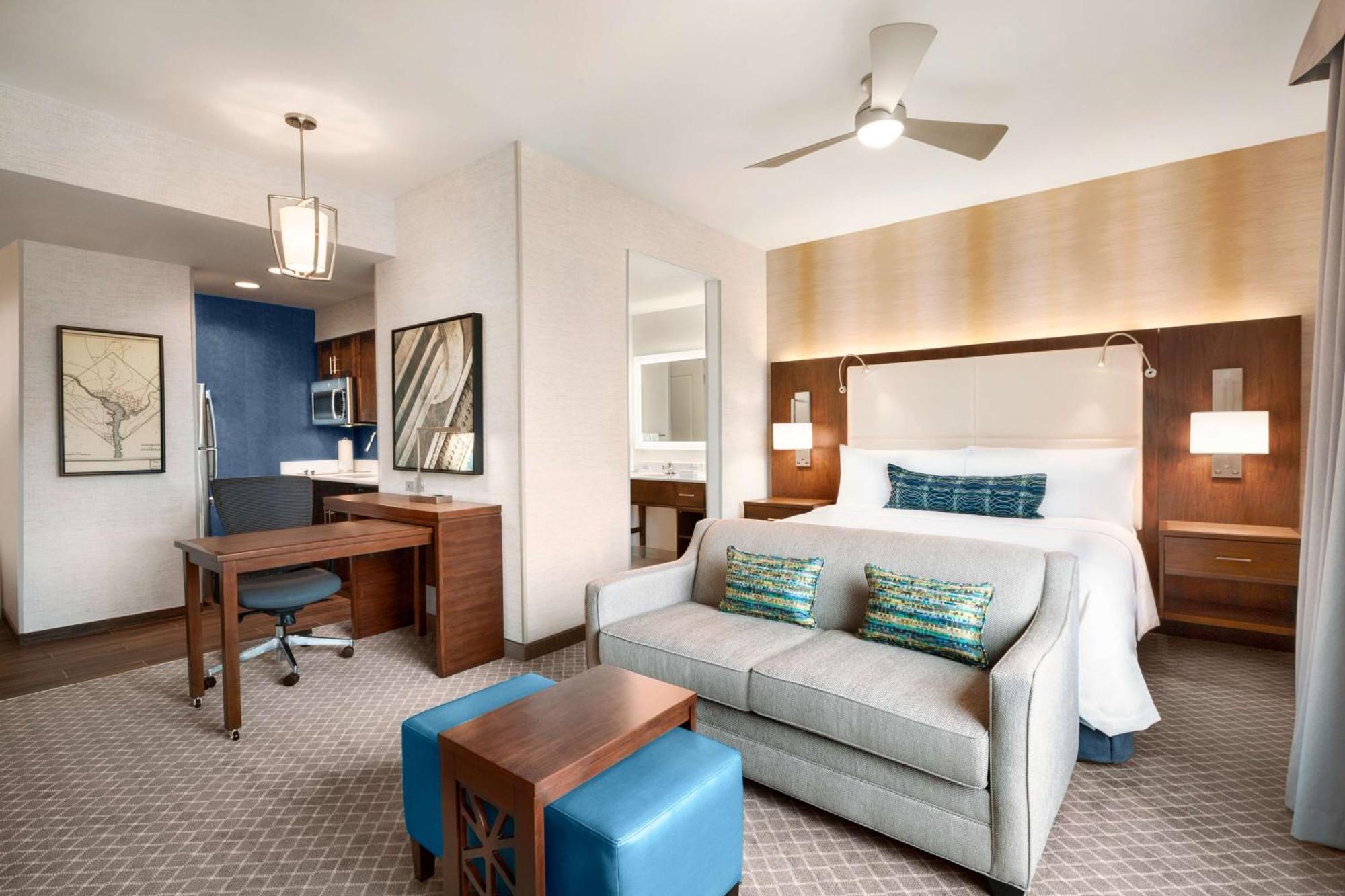 Homewood Suites By Hilton Arlington Rosslyn Key Bridge Exterior photo