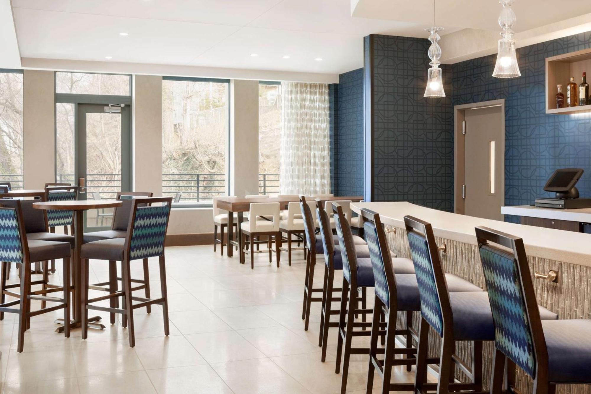 Homewood Suites By Hilton Arlington Rosslyn Key Bridge Exterior photo